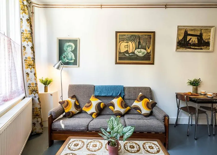 1 Bedroom House With An Edge In King Cross
